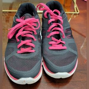 NIKE Flex 2014 Run Black & Pink 6.5 Shoes Sports